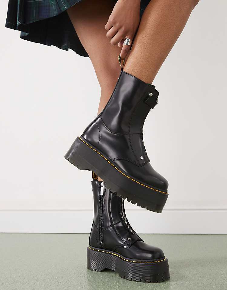 https://images.asos-media.com/products/dr-martens-jetta-hi-max-zip-boots-in-black-leather/205323309-1-black?$n_750w$&wid=750&fit=constrain