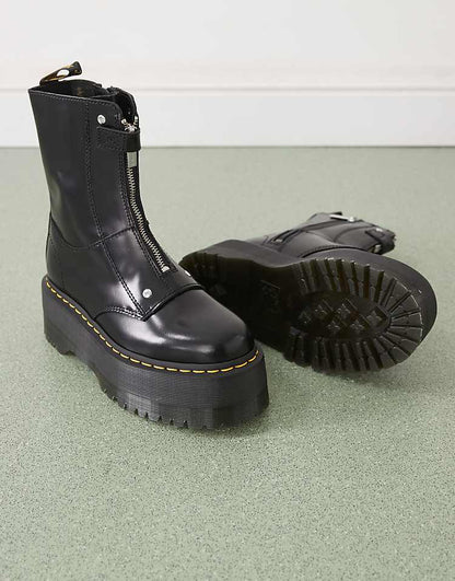 https://images.asos-media.com/products/dr-martens-jetta-hi-max-zip-boots-in-black-leather/205323309-4?$n_750w$&wid=750&fit=constrain