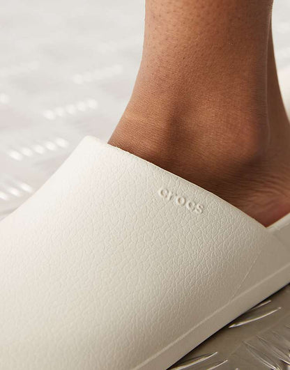 https://images.asos-media.com/products/crocs-unisex-dylan-clogs-in-stucco-beige/205339351-4?$n_750w$&wid=750&fit=constrain