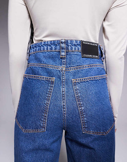 https://images.asos-media.com/products/weekend-collective-baggy-barrel-fit-jeans-in-mid-blue-wash/205736729-4?$n_750w$&wid=750&fit=constrain