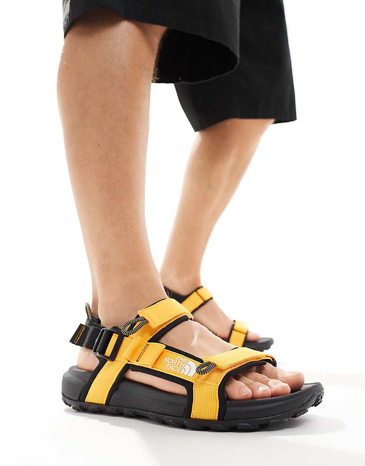 https://images.asos-media.com/products/the-north-face-explore-camp-sandal-in-black-and-gold/205751457-1-black?$n_750w$&wid=750&fit=constrain