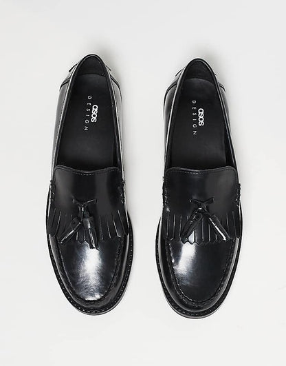 https://images.asos-media.com/products/asos-design-loafers-with-fringe-detail-in-polished-black-leather/205798355-3?$n_750w$&wid=750&fit=constrain