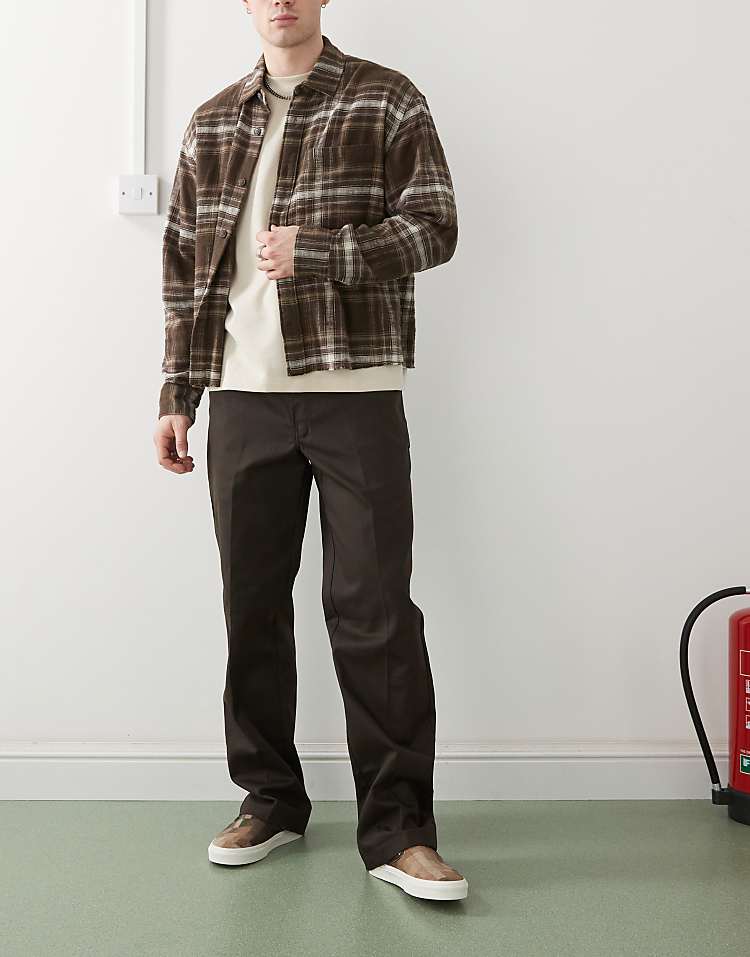 https://images.asos-media.com/products/dickies-874-straight-leg-work-pants-in-dark-brown/206163892-5?$n_750w$&wid=750&fit=constrain