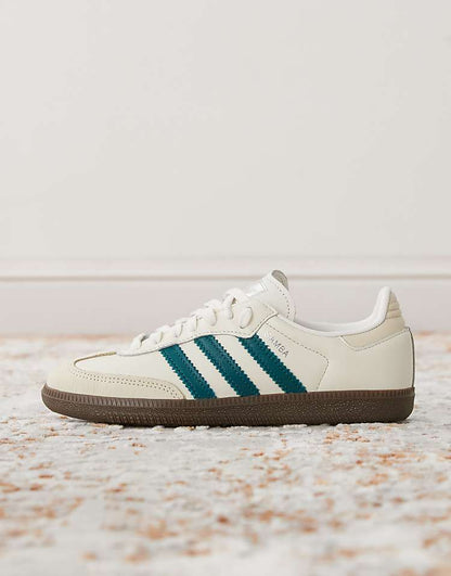 https://images.asos-media.com/products/adidas-originals-samba-og-sneakers-in-white-and-green/206247465-2?$n_750w$&wid=750&fit=constrain