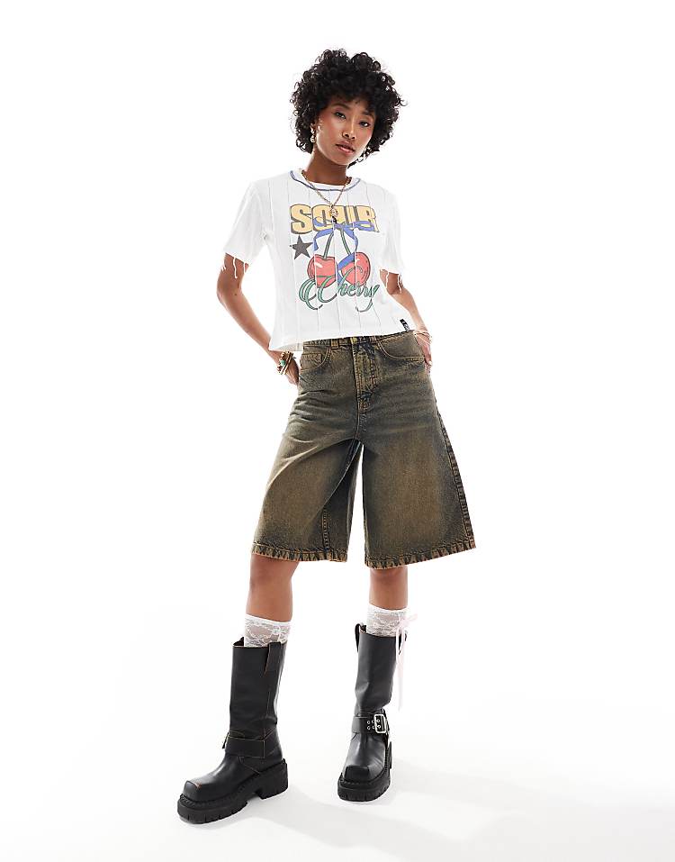 https://images.asos-media.com/products/collusion-festival-denim-skater-jorts-in-rust-wash/206262882-1-rustwash?$n_750w$&wid=750&fit=constrain