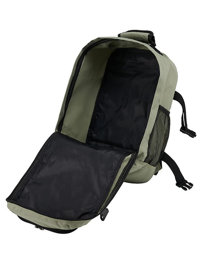 https://images.asos-media.com/products/cabin-max-20l-metz-underseat-backpack-40x20x25cm-in-bodo-green/206264887-4?$n_750w$&wid=750&fit=constrain