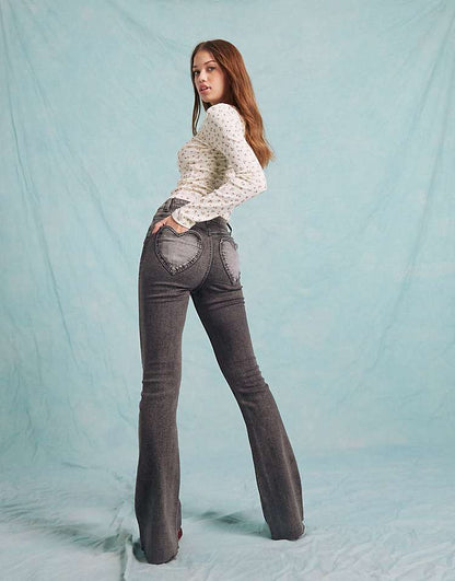 https://images.asos-media.com/products/miss-selfridge-heart-pocket-flare-jean-in-light-black-wash/206351181-1-blackwash?$n_750w$&wid=750&fit=constrain
