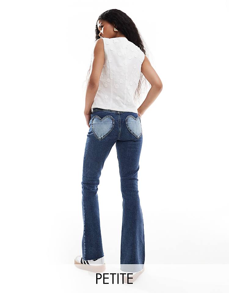 https://images.asos-media.com/products/miss-selfridge-petite-heart-pocket-flare-jeans-in-indigo-wash/206351258-1-indigowash?$n_750w$&wid=750&fit=constrain