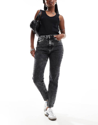 https://images.asos-media.com/products/noisy-may-moni-high-waisted-straight-jeans-in-dark-gray-wash/206442044-1-darkgreydenim?$n_750w$&wid=750&fit=constrain
