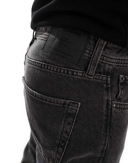 https://images.asos-media.com/products/jack-jones-chris-straight-leg-jeans-in-washed-black/206825610-4?$n_750w$&wid=750&fit=constrain