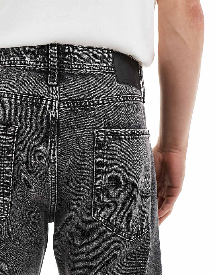 https://images.asos-media.com/products/jack-jones-chris-straight-leg-jeans-in-washed-gray/206825929-5?$n_750w$&wid=750&fit=constrain
