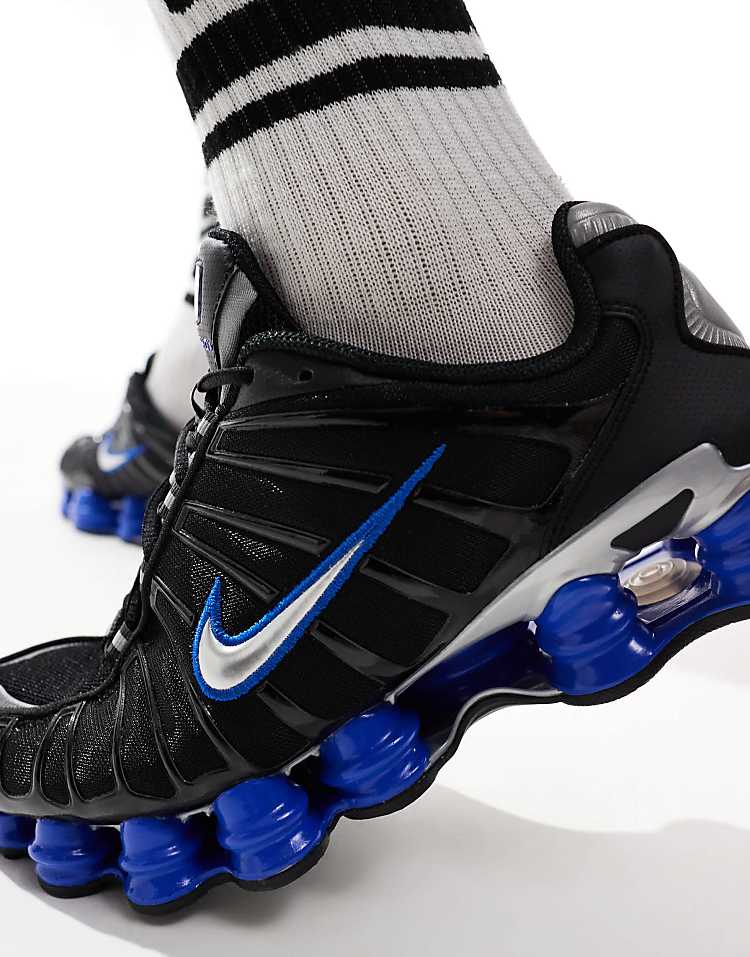 https://images.asos-media.com/products/nike-shox-tl-sneakers-in-black-and-blue/206964677-4?$n_750w$&wid=750&fit=constrain