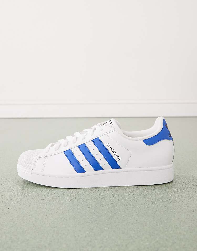 https://images.asos-media.com/products/adidas-originals-superstar-ii-sneakers-in-white-and-blue/207048713-2?$n_750w$&wid=750&fit=constrain