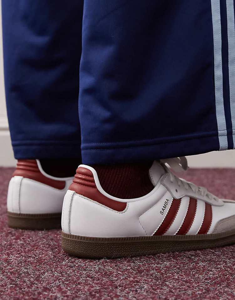 https://images.asos-media.com/products/adidas-originals-samba-og-sneakers-in-white-and-dark-red/207049121-2?$n_750w$&wid=750&fit=constrain