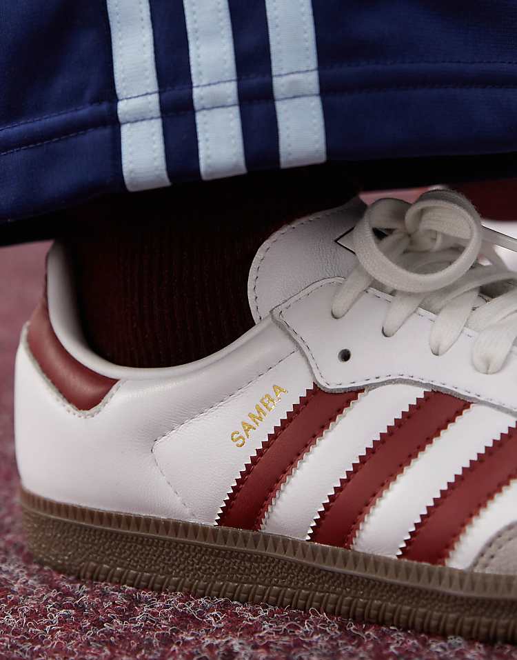 https://images.asos-media.com/products/adidas-originals-samba-og-sneakers-in-white-and-dark-red/207049121-4?$n_750w$&wid=750&fit=constrain