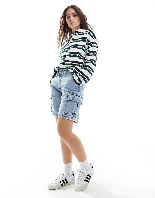 https://images.asos-media.com/products/levis-baggy-cargo-denim-shorts-in-mid-blue/207075218-1-blue?$n_750w$&wid=750&fit=constrain