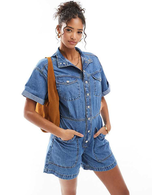 https://images.asos-media.com/products/levis-short-overall-denim-playsuit-in-mid-blue/207079601-1-blue?$n_750w$&wid=750&fit=constrain