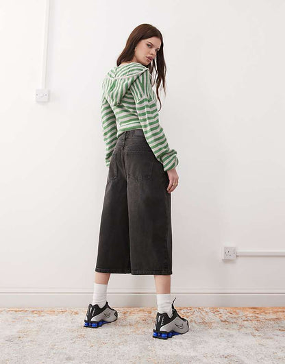 https://images.asos-media.com/products/noisy-may-denim-culottes-in-washed-black/207190204-5?$n_750w$&wid=750&fit=constrain