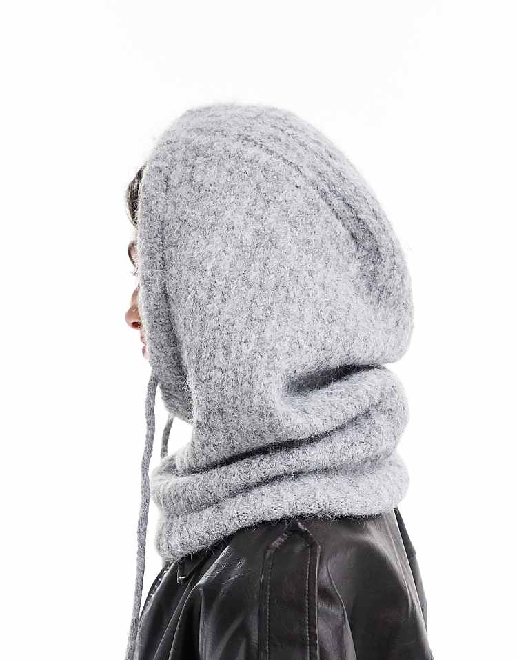 https://images.asos-media.com/products/pieces-oversized-balaclava-snood-in-light-grey-melange/207233964-2?$n_750w$&wid=750&fit=constrain