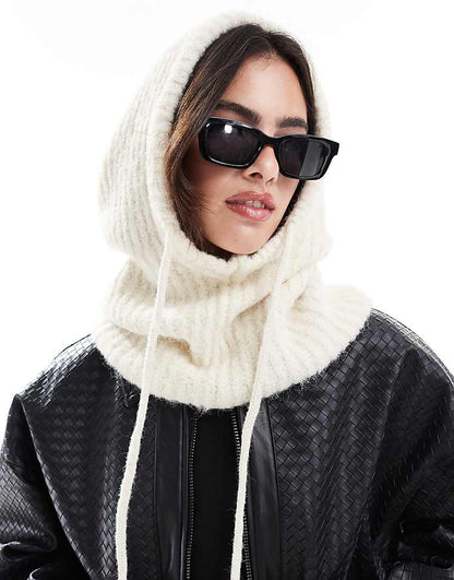https://images.asos-media.com/products/pieces-oversized-balaclava-snood-in-cream-melange/207233973-1-cream?$n_750w$&wid=750&fit=constrain