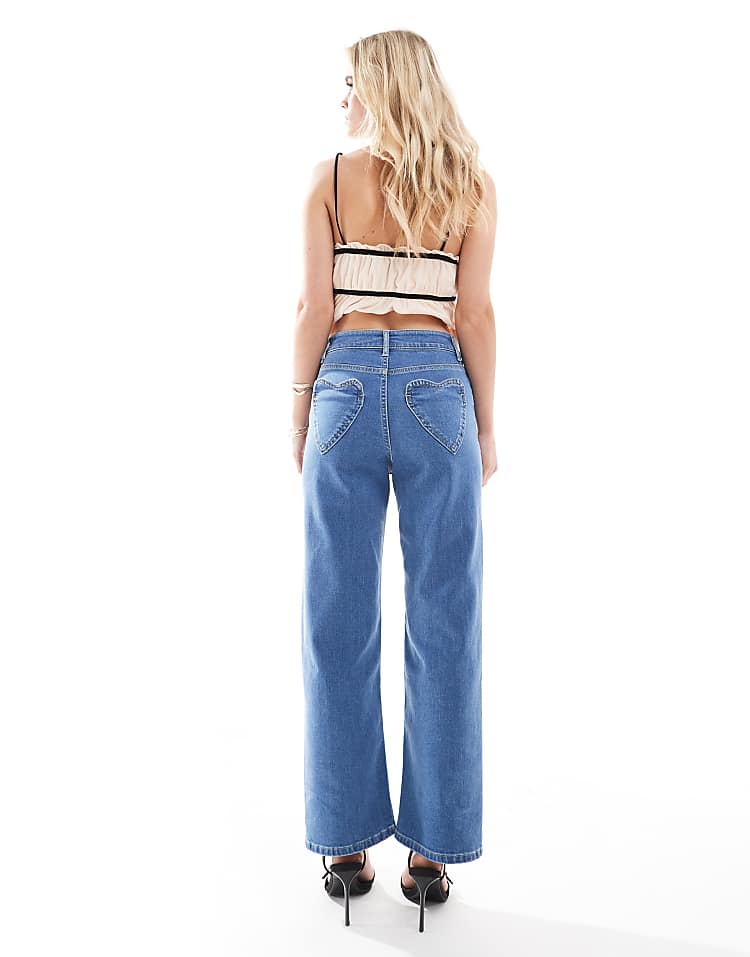 https://images.asos-media.com/products/miss-selfridge-petite-heart-pocket-straight-leg-jean-in-light-wash/207475362-2?$n_750w$&wid=750&fit=constrain