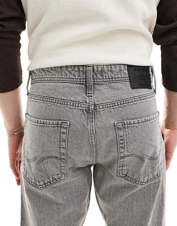 https://images.asos-media.com/products/jack-jones-chris-straight-jeans-in-gray-wash/207500272-4?$n_750w$&wid=750&fit=constrain