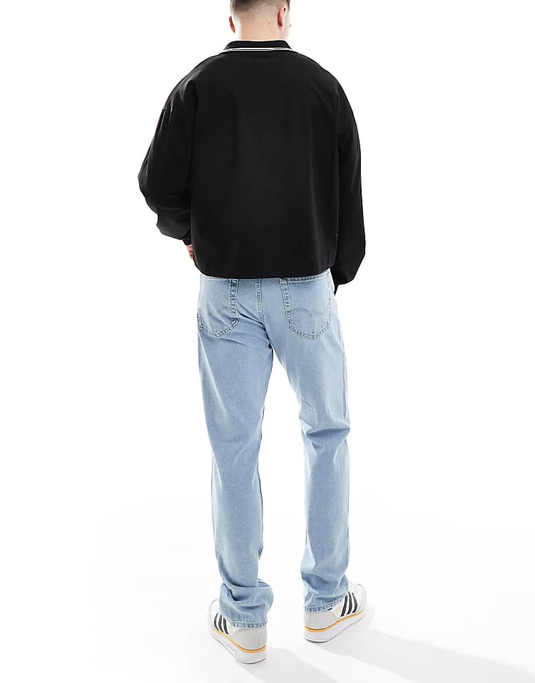 https://images.asos-media.com/products/jack-jones-chris-straight-leg-jeans-in-light-blue-wash/207500540-2?$n_750w$&wid=750&fit=constrain