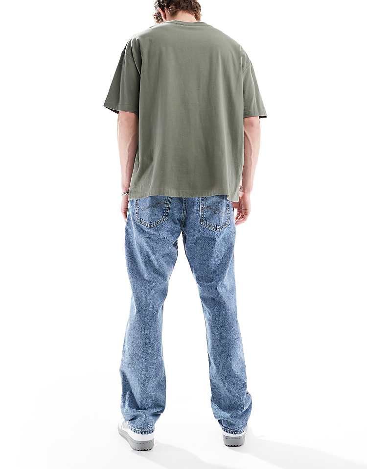 https://images.asos-media.com/products/jack-jones-chris-straight-leg-jeans-in-vintage-blue/207500864-2?$n_750w$&wid=750&fit=constrain