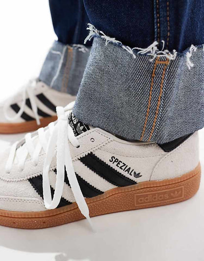 https://images.asos-media.com/products/adidas-originals-handball-spezial-rubber-sole-sneakers-in-cream-and-black/207557326-3?$n_750w$&wid=750&fit=constrain