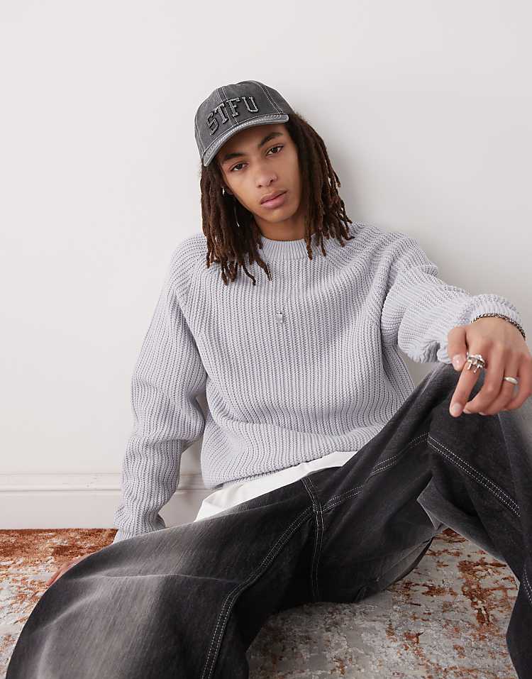 https://images.asos-media.com/products/collusion-knit-crew-neck-sweater-in-light-gray/207639023-1-lightgrey?$n_750w$&wid=750&fit=constrain