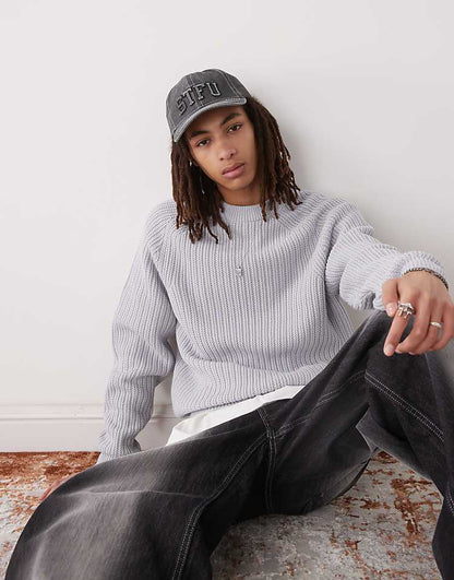https://images.asos-media.com/products/collusion-knit-crew-neck-sweater-in-light-gray/207639023-1-lightgrey?$n_750w$&wid=750&fit=constrain