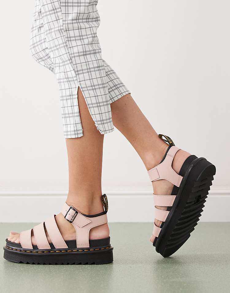 https://images.asos-media.com/products/dr-martens-blaire-sandals-in-pink/207782176-4?$n_750w$&wid=750&fit=constrain