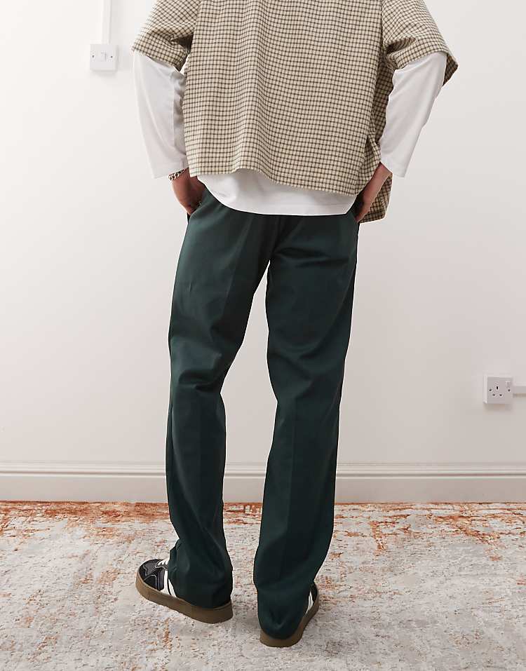 https://images.asos-media.com/products/dickies-874-straight-leg-work-pants-in-dark-green/207827256-2?$n_750w$&wid=750&fit=constrain