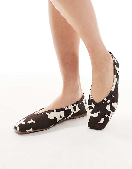 https://images.asos-media.com/products/raid-maryana-square-toe-ballet-flats/207884632-1-cowprint?$n_750w$&wid=750&fit=constrain