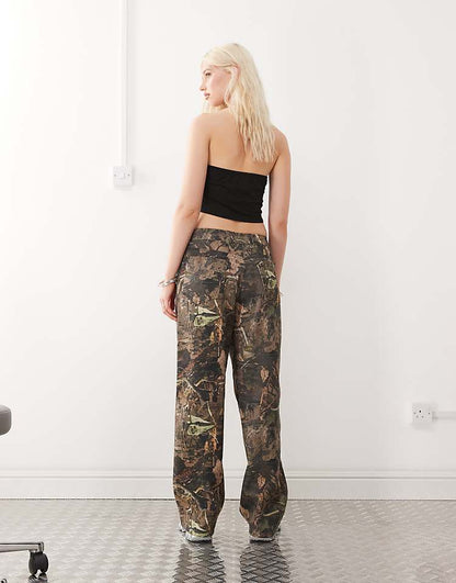 https://images.asos-media.com/products/collusion-x002-baggy-jeans-in-tree-camo-print/207899944-2?$n_750w$&wid=750&fit=constrain