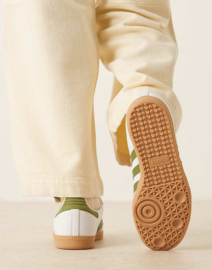 https://images.asos-media.com/products/adidas-originals-samba-og-sneakers-in-white-and-khaki-green/207950584-3?$n_750w$&wid=750&fit=constrain