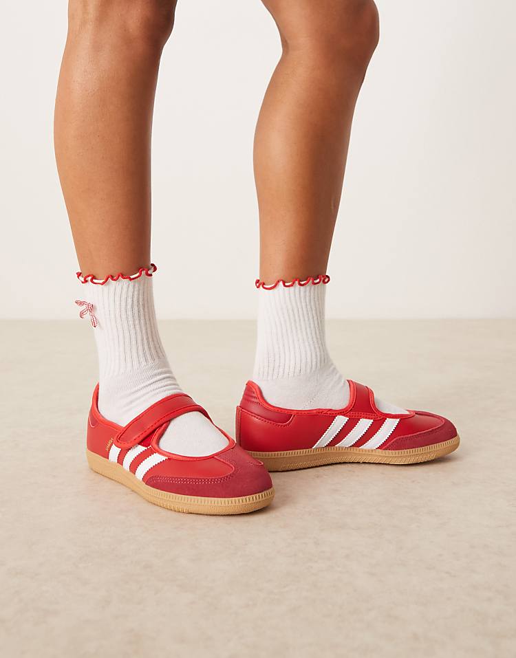 https://images.asos-media.com/products/adidas-originals-samba-mary-janes-in-red/207950597-1-red?$n_750w$&wid=750&fit=constrain