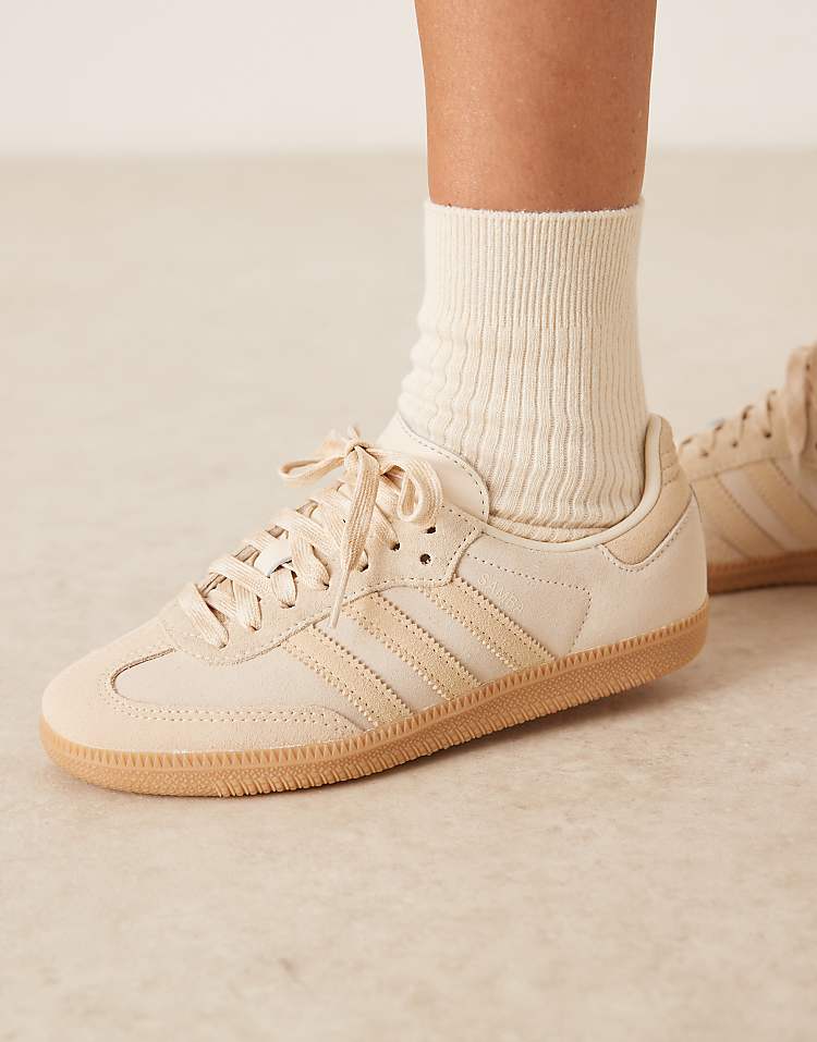 https://images.asos-media.com/products/adidas-originals-samba-og-sneakers-in-off-white/207950790-1-ivory?$n_750w$&wid=750&fit=constrain