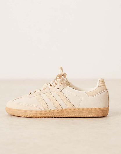 https://images.asos-media.com/products/adidas-originals-samba-og-sneakers-in-off-white/207950790-2?$n_750w$&wid=750&fit=constrain