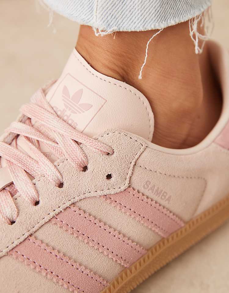 https://images.asos-media.com/products/adidas-originals-samba-og-sneakers-in-pink/207950956-4?$n_750w$&wid=750&fit=constrain