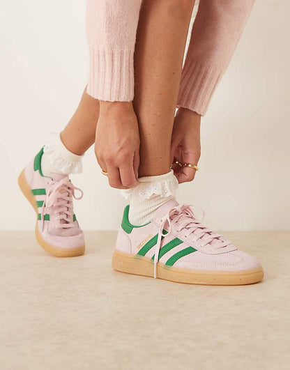 https://images.asos-media.com/products/adidas-originals-handball-spezial-sneakers-in-pink-and-green/207951120-1-lightpink?$n_750w$&wid=750&fit=constrain