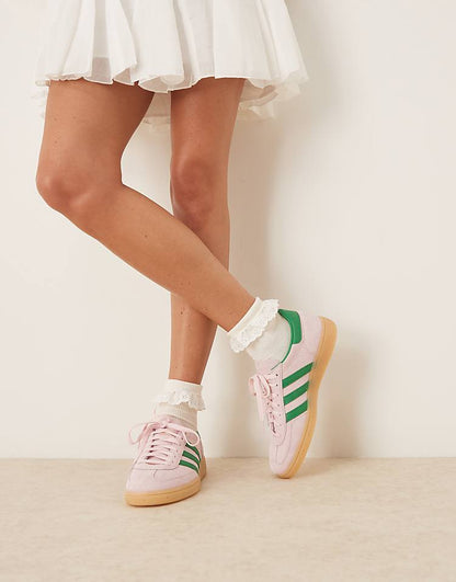 https://images.asos-media.com/products/adidas-originals-handball-spezial-sneakers-in-pink-and-green/207951120-5?$n_750w$&wid=750&fit=constrain