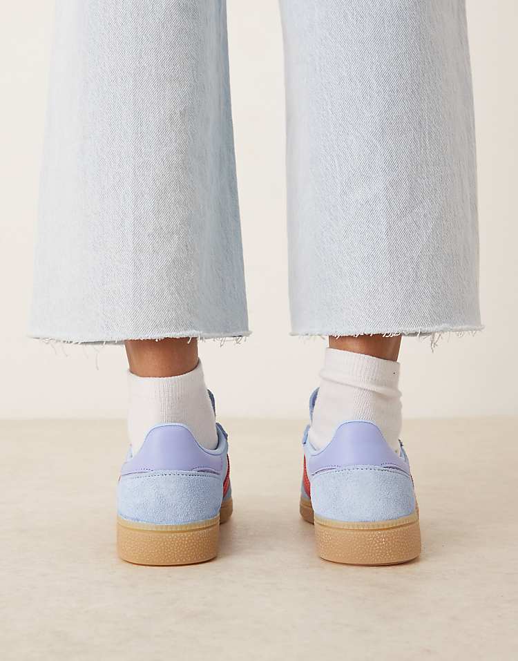 https://images.asos-media.com/products/adidas-originals-handball-spezial-sneakers-in-light-blue-and-red/207951616-3?$n_750w$&wid=750&fit=constrain