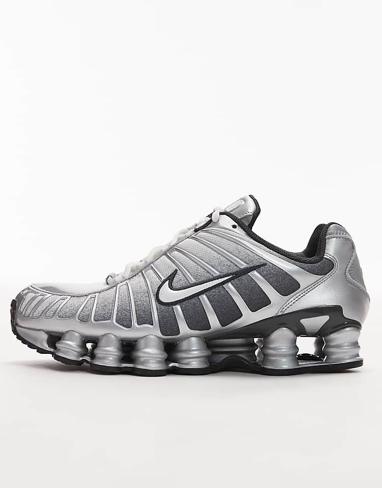 https://images.asos-media.com/products/nike-shox-tl-sneakers-in-silver/207981742-2?$n_750w$&wid=750&fit=constrain
