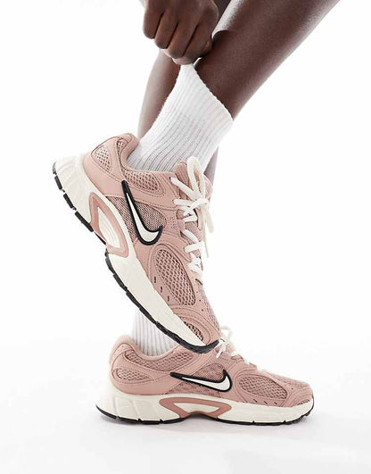 https://images.asos-media.com/products/nike-v5-rnr-sneakers-in-pink-ivory/208019344-5?$n_750w$&wid=750&fit=constrain