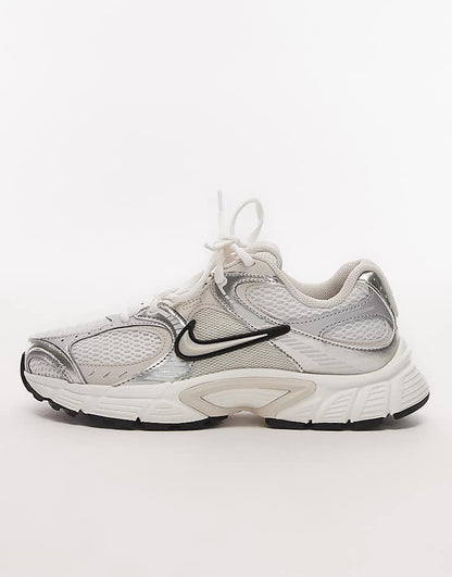https://images.asos-media.com/products/nike-v5-rnr-sneakers-in-silver-and-white/208019409-2?$n_750w$&wid=750&fit=constrain