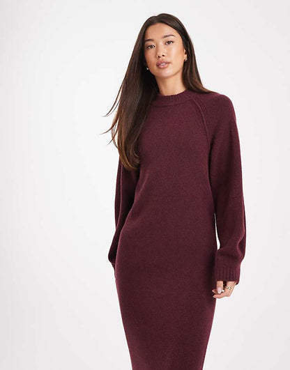 https://images.asos-media.com/products/asos-design-knit-maxi-dress-with-raglan-detailing-in-plum/208021196-4?$n_750w$&wid=750&fit=constrain