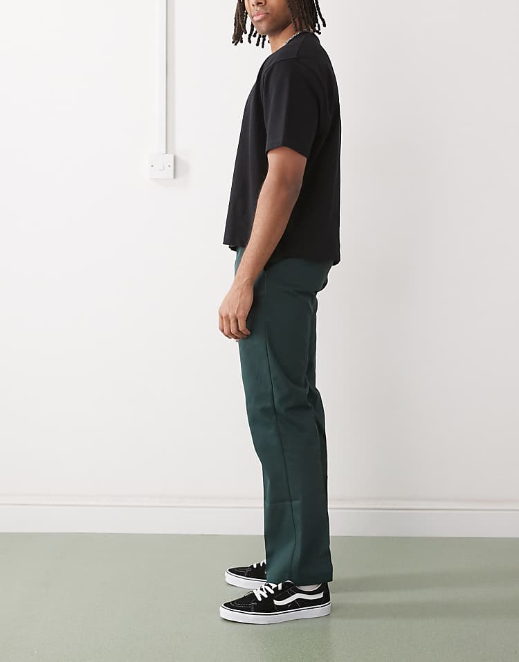 https://images.asos-media.com/products/dickies-874-original-twill-pants-in-olive-green/208164343-2?$n_750w$&wid=750&fit=constrain