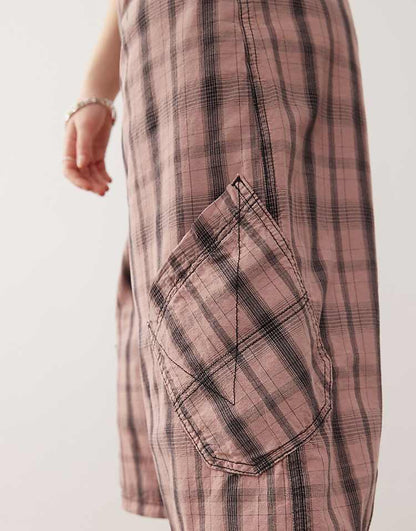 https://images.asos-media.com/products/collusion-baggy-longline-jorts-in-pink-plaid/208186275-4?$n_750w$&wid=750&fit=constrain