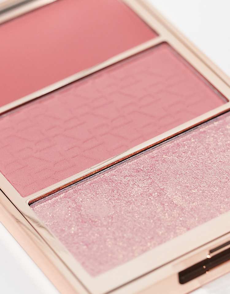 https://images.asos-media.com/products/revolution-blush-icon-palette-aura-points-rose/208256805-3?$n_750w$&wid=750&fit=constrain